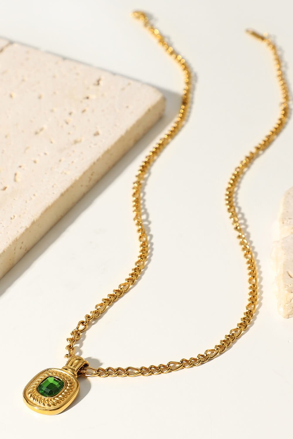 18K Gold Plated Inlaid Rhinestone Pendant Necklace - Loulou Boutique
