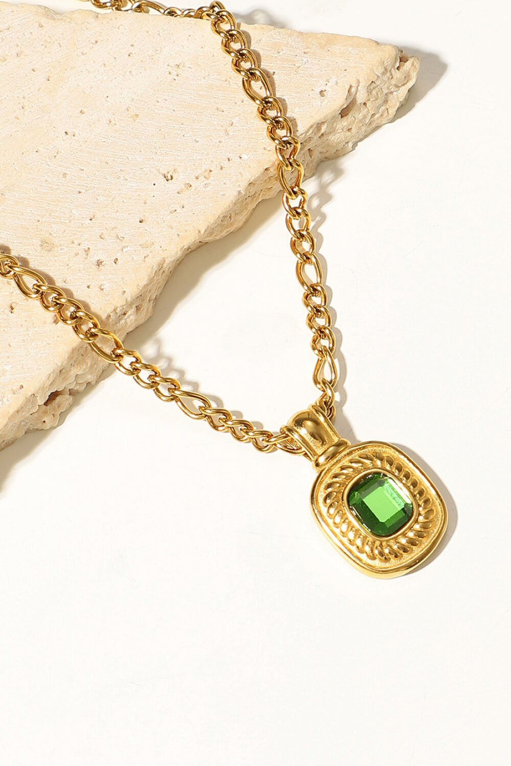 18K Gold Plated Inlaid Rhinestone Pendant Necklace - Loulou Boutique