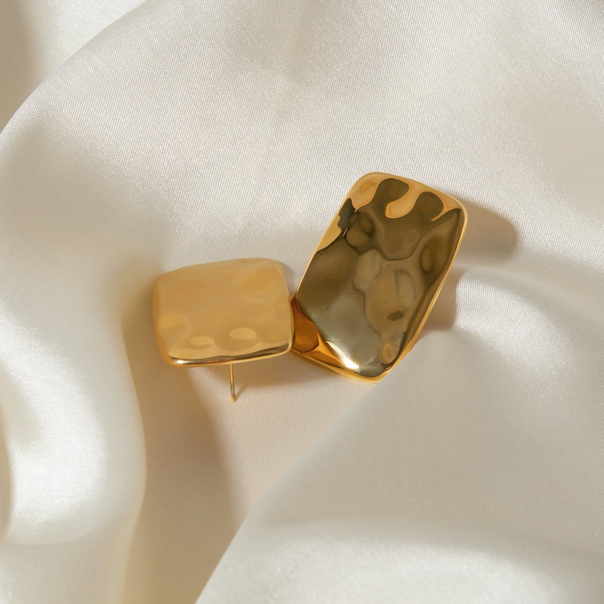 18K Gold - Plated Square Earrings - Loulou Boutique