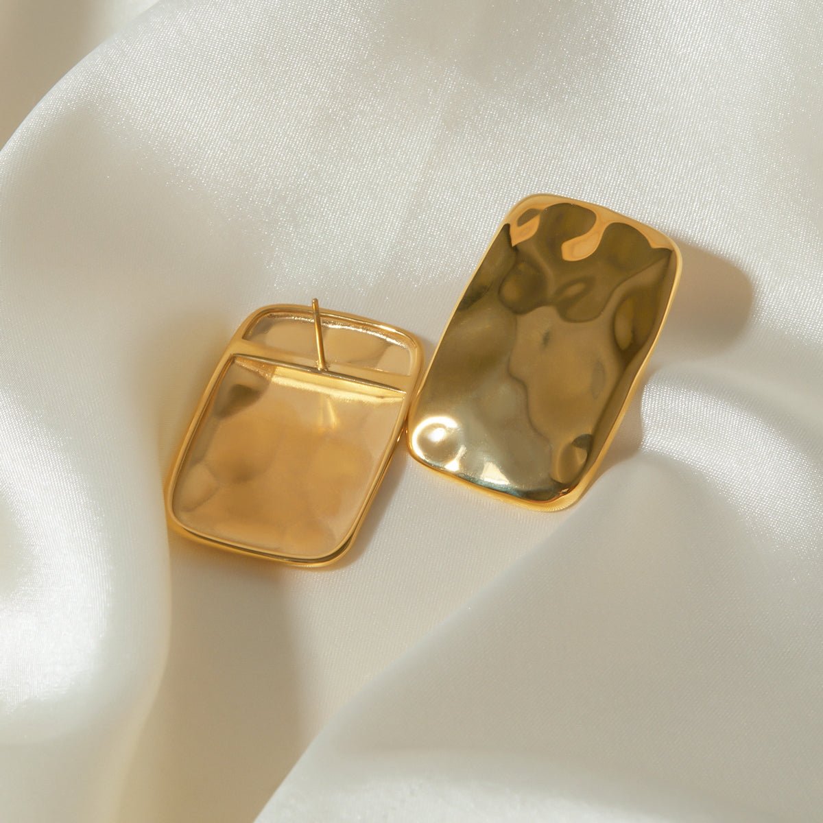 18K Gold - Plated Square Earrings - Loulou Boutique