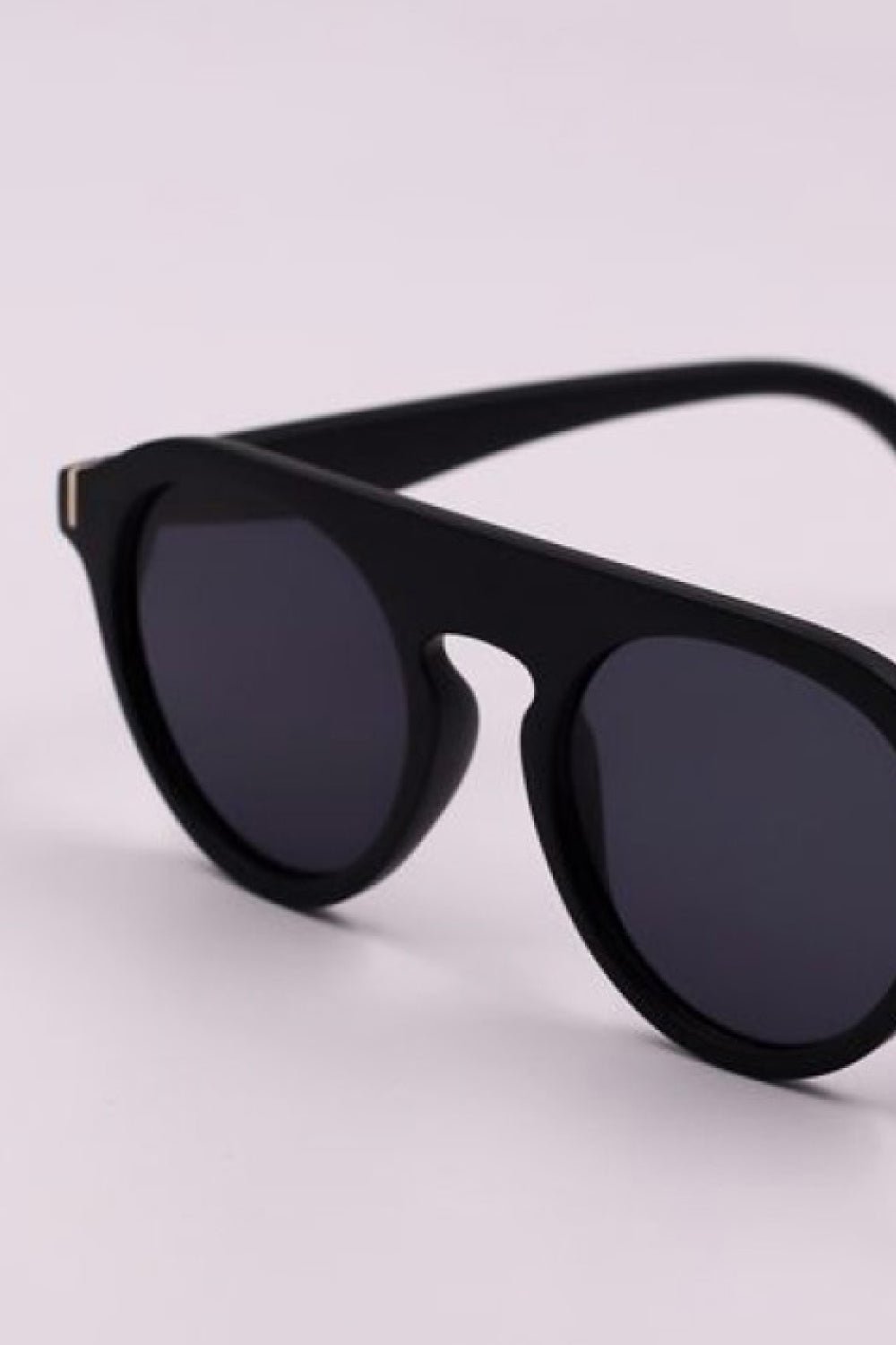 3 - Piece Round Polycarbonate Full Rim Sunglasses - Loulou Boutique