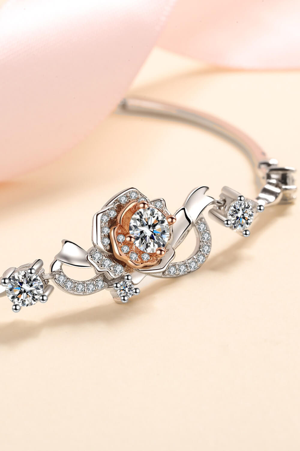 925 Sterling Silver Moissanite Bracelet - Loulou Boutique
