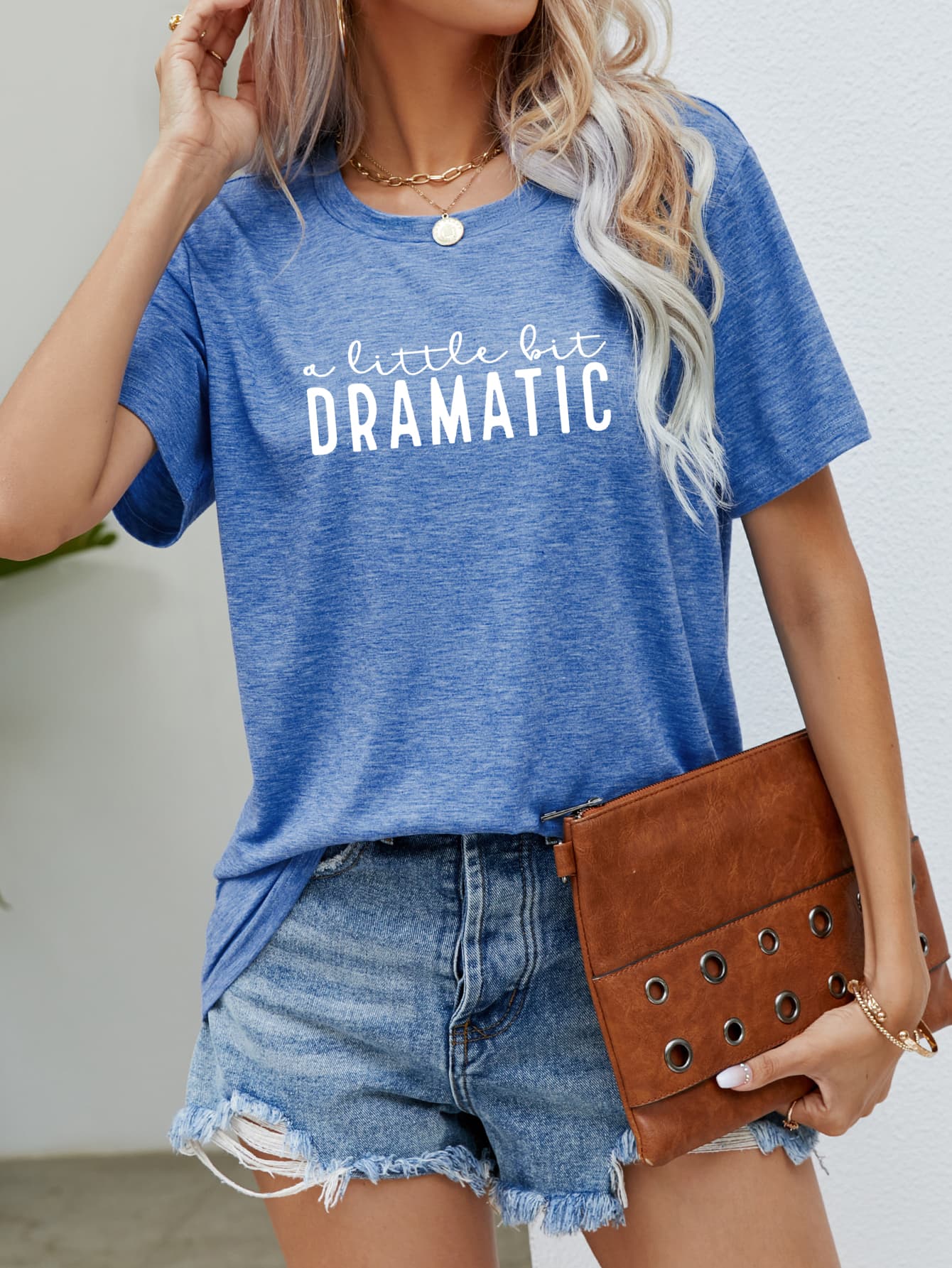 A LITTLE BIT DRAMATIC Graphic Tee - Loulou Boutique