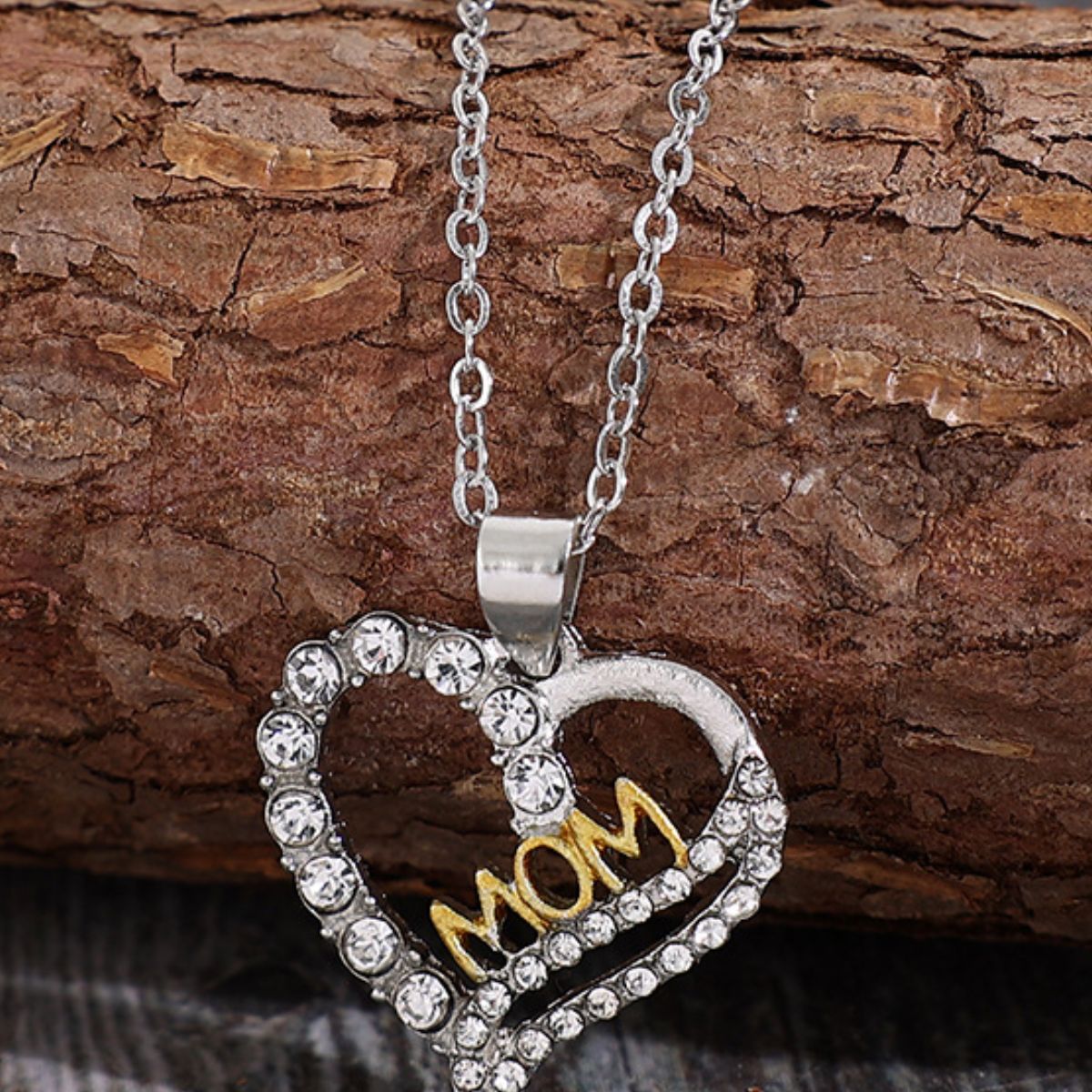Alloy Inlaid Zircon Heart Pendant Necklace - Loulou Boutique