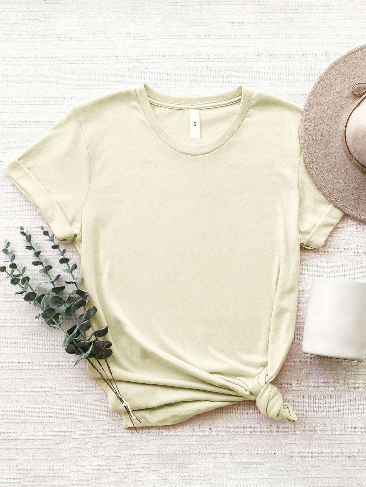 BETTER DAYS AHEAD Round Neck T-Shirt - Loulou Boutique