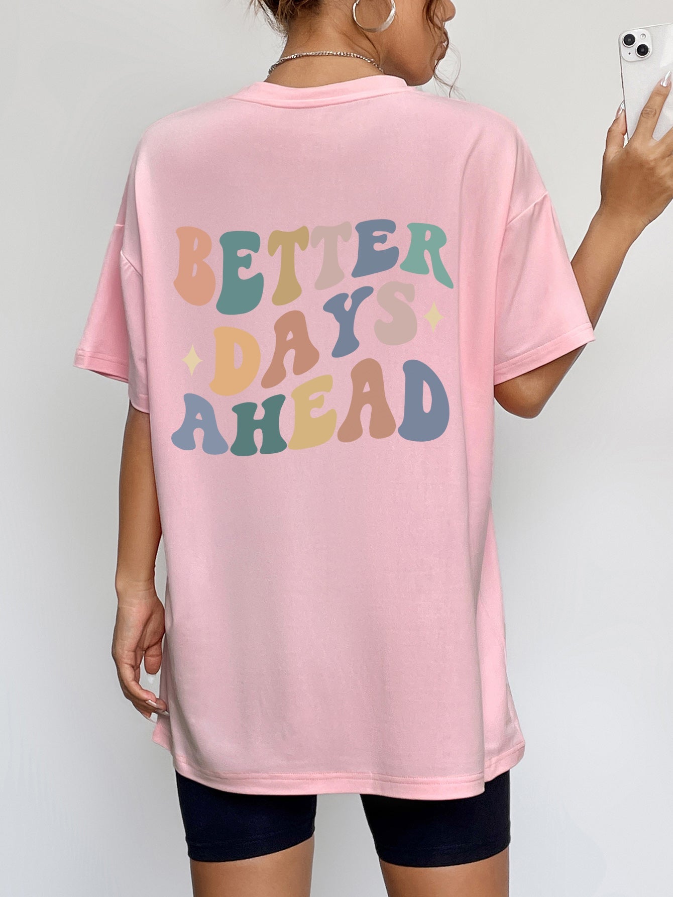 BETTER DAYS AHEAD Round Neck T-Shirt - Loulou Boutique