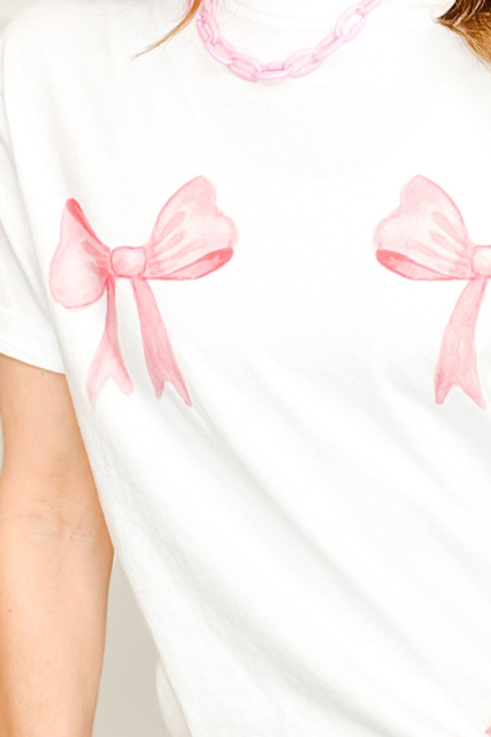 Bow Graphic Round Neck Short Sleeve T - Shirt - Loulou Boutique