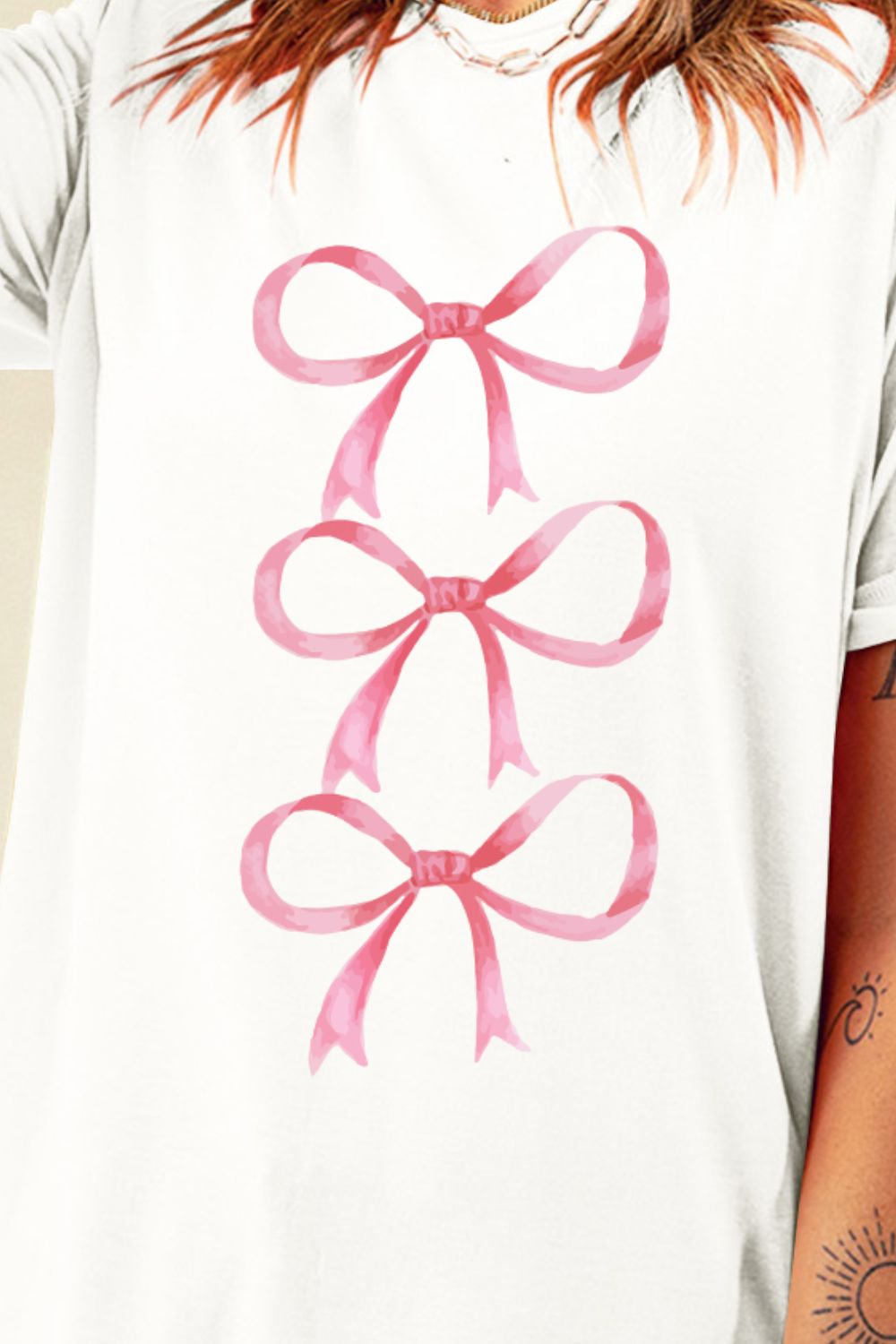 Bow Graphic Round Neck Short Sleeve T-Shirt - Loulou Boutique