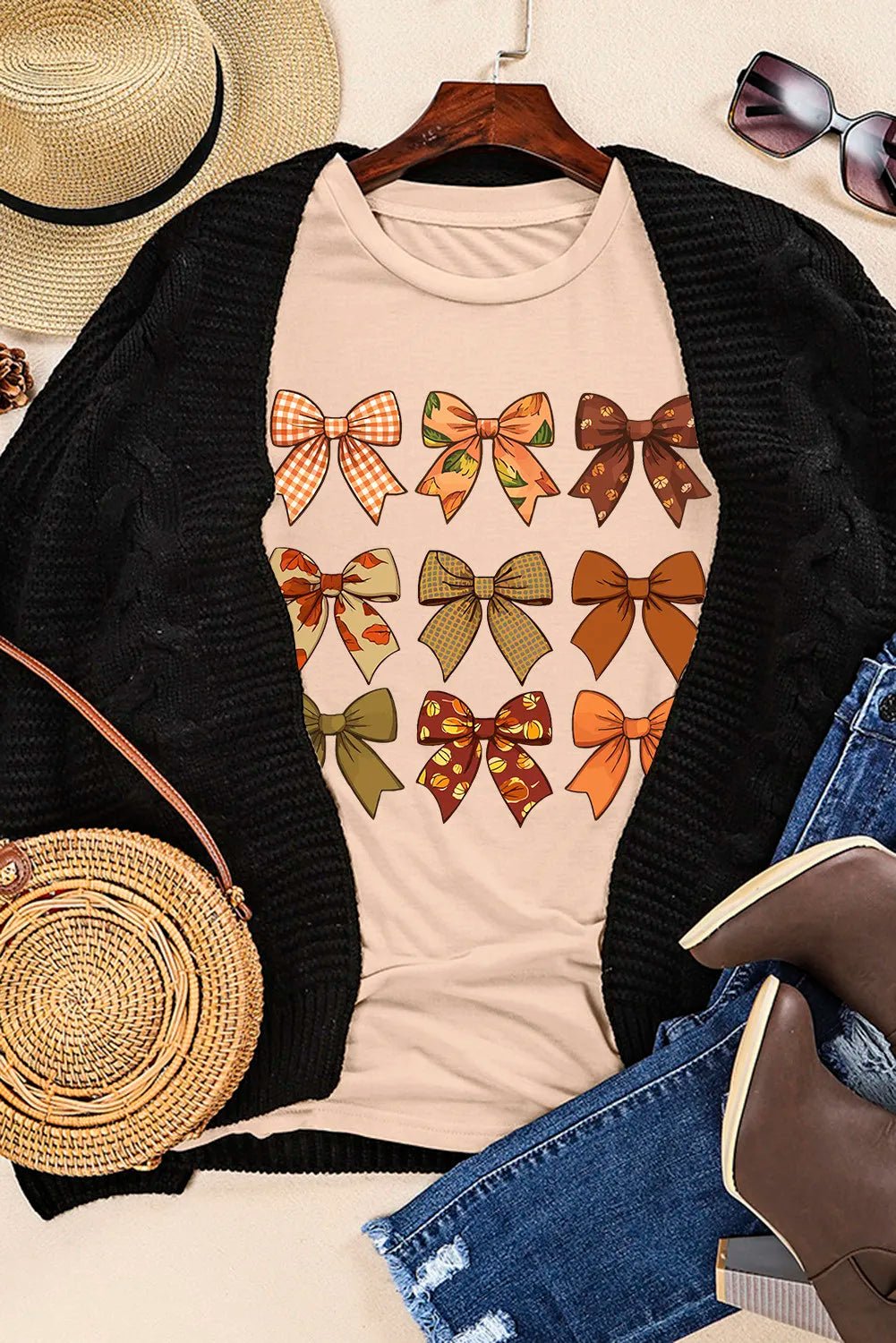 Bow Graphic Round Neck Short Sleeve T-Shirt - Loulou Boutique