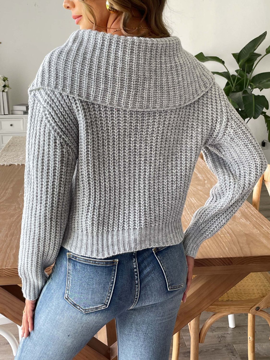 Cable - Knit Long Sleeve Sweater - Loulou Boutique