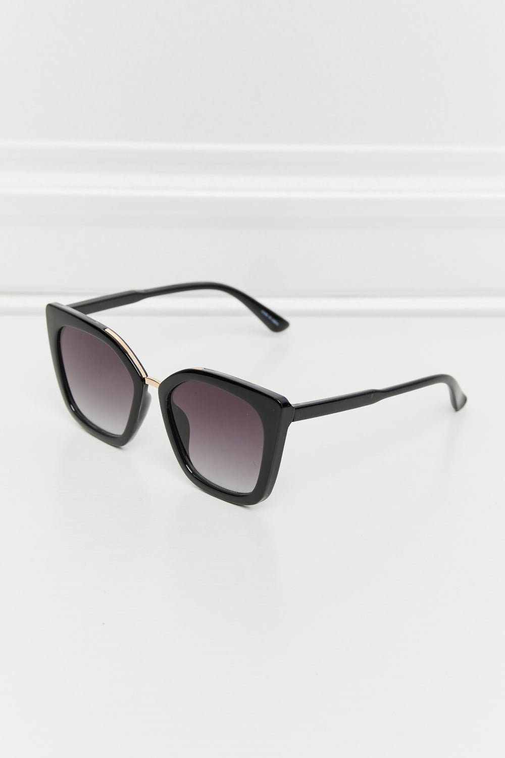 Cat Eye Full Rim Polycarbonate Sunglasses - Loulou Boutique