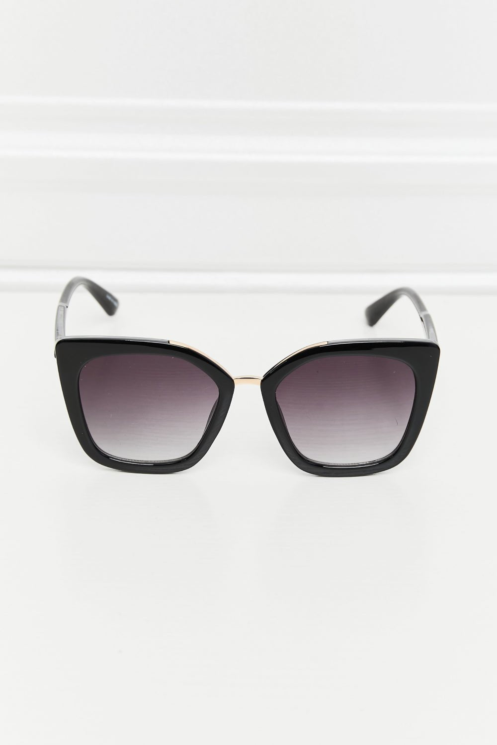 Cat Eye Full Rim Polycarbonate Sunglasses - Loulou Boutique