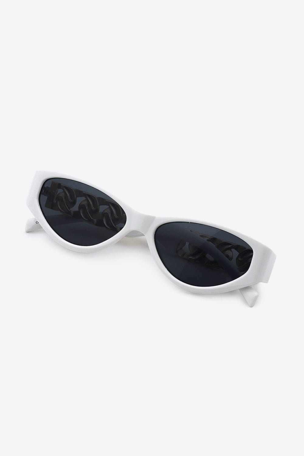Chain Detail Temple Cat Eye Sunglasses - Loulou Boutique