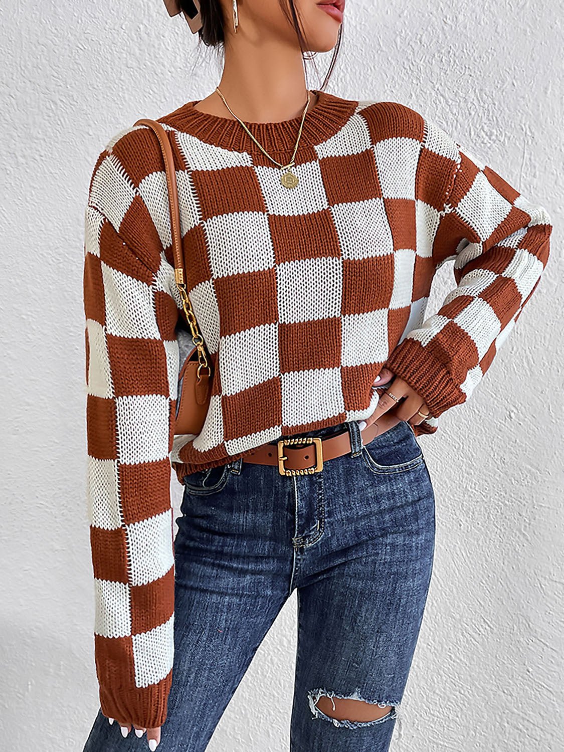 Checkered Round Neck Sweater - Loulou Boutique