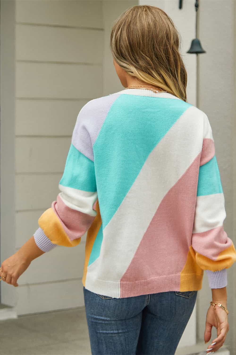 Color Block Round Neck Long Sleeve Sweater - Loulou Boutique
