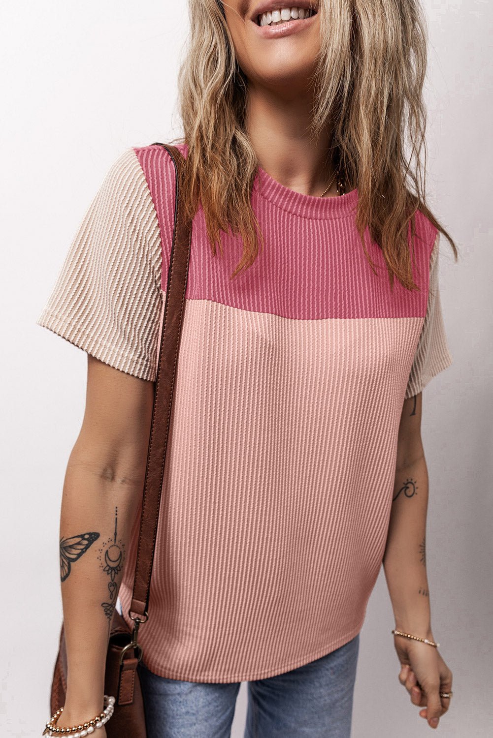Color Block Round Neck Short Sleeve T - Shirt - Loulou Boutique
