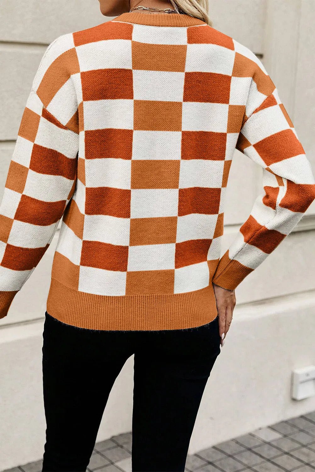 Color Block Round Neck Sweater - Loulou Boutique