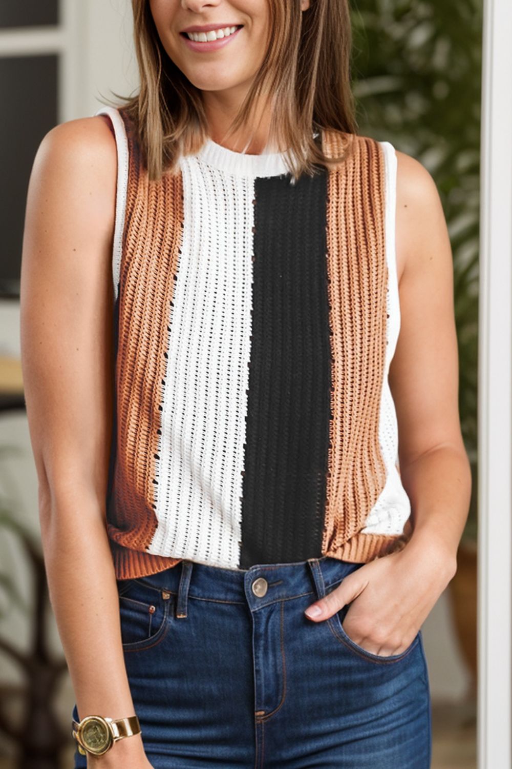 Color Block Round Neck Sweater Vest - Loulou Boutique