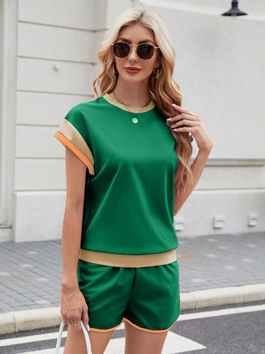 Contrast Round Neck Top and Shorts Set - Loulou Boutique