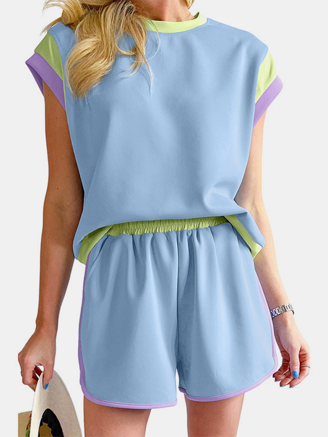 Contrast Round Neck Top and Shorts Set - Loulou Boutique
