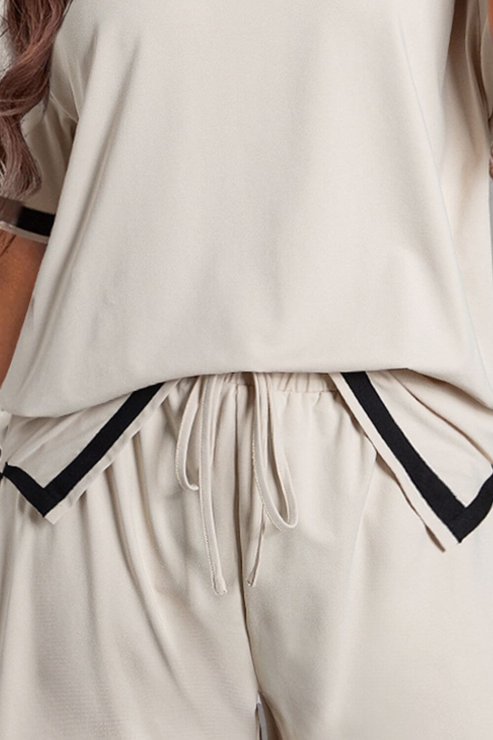 Contrast Trim Round Neck Top and Shorts Set - Loulou Boutique
