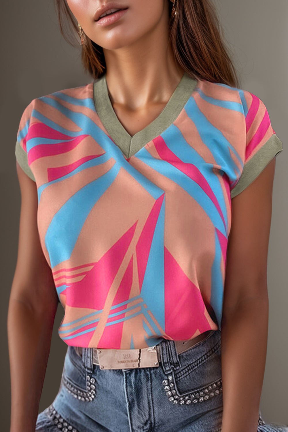 Contrast V - Neck Cap Sleeve Blouse - Loulou Boutique