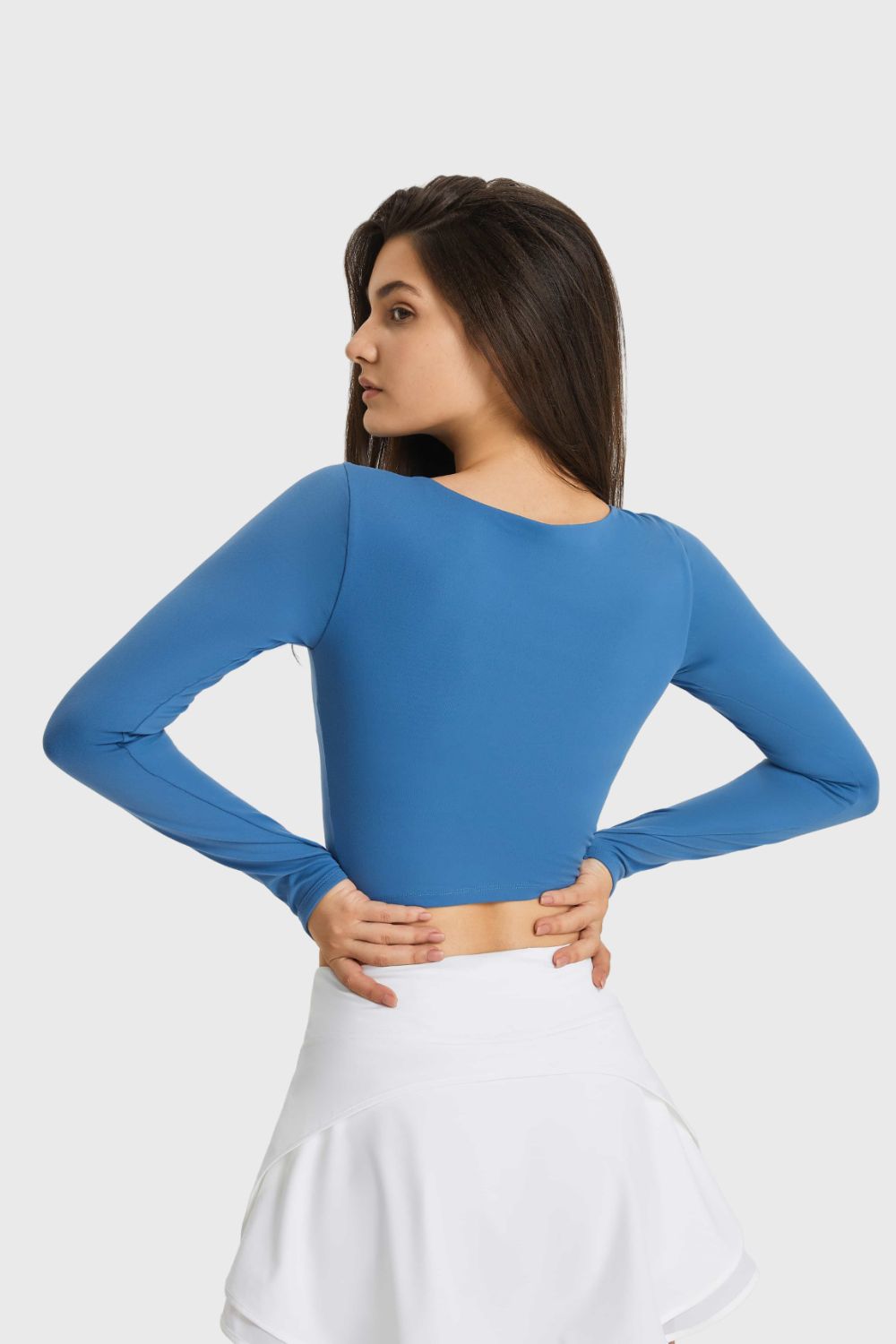 Cutout Long Sleeve Cropped Sports Top - Loulou Boutique
