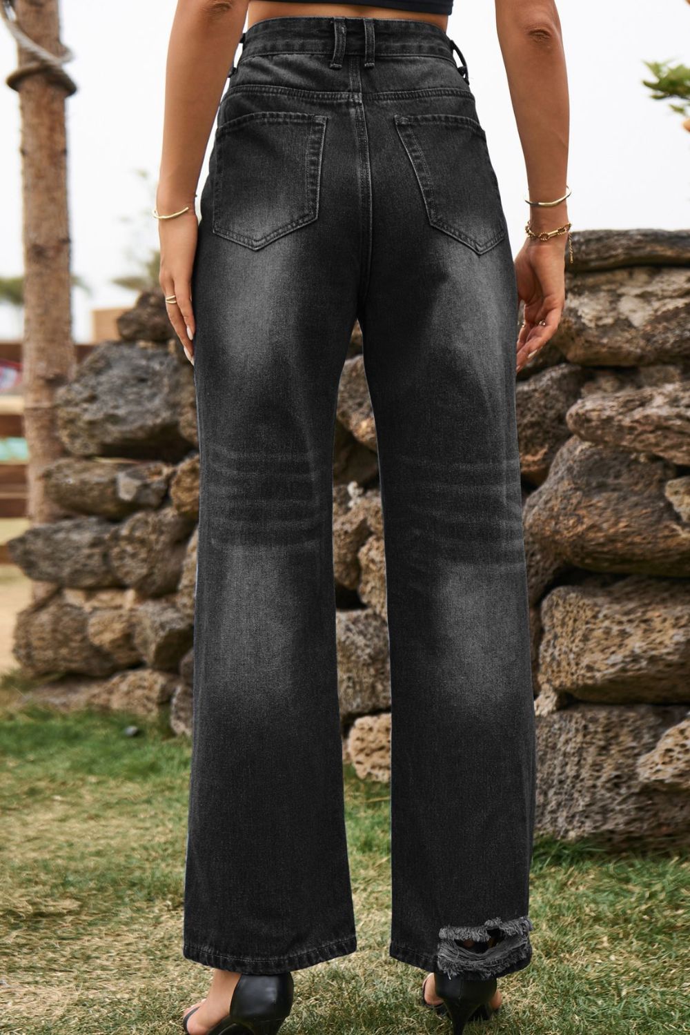 Distressed Buttoned Loose Fit Jeans - Loulou Boutique