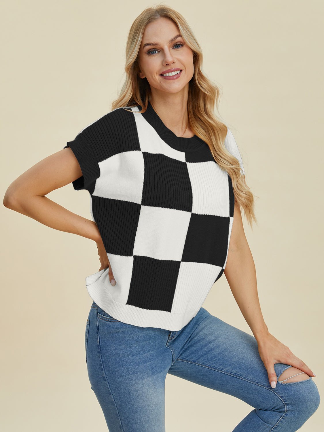 Double Take Full Size Checkered Round Neck Short Sleeve Sweater - Loulou Boutique