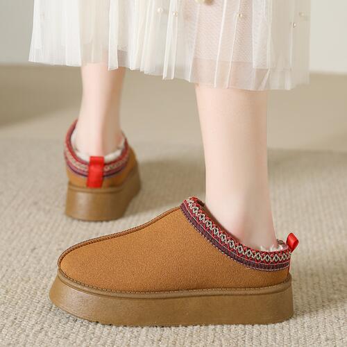 Faux Fur Center - Seam Slippers - Loulou Boutique