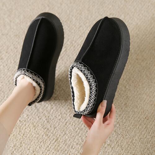 Faux Fur Center - Seam Slippers - Loulou Boutique
