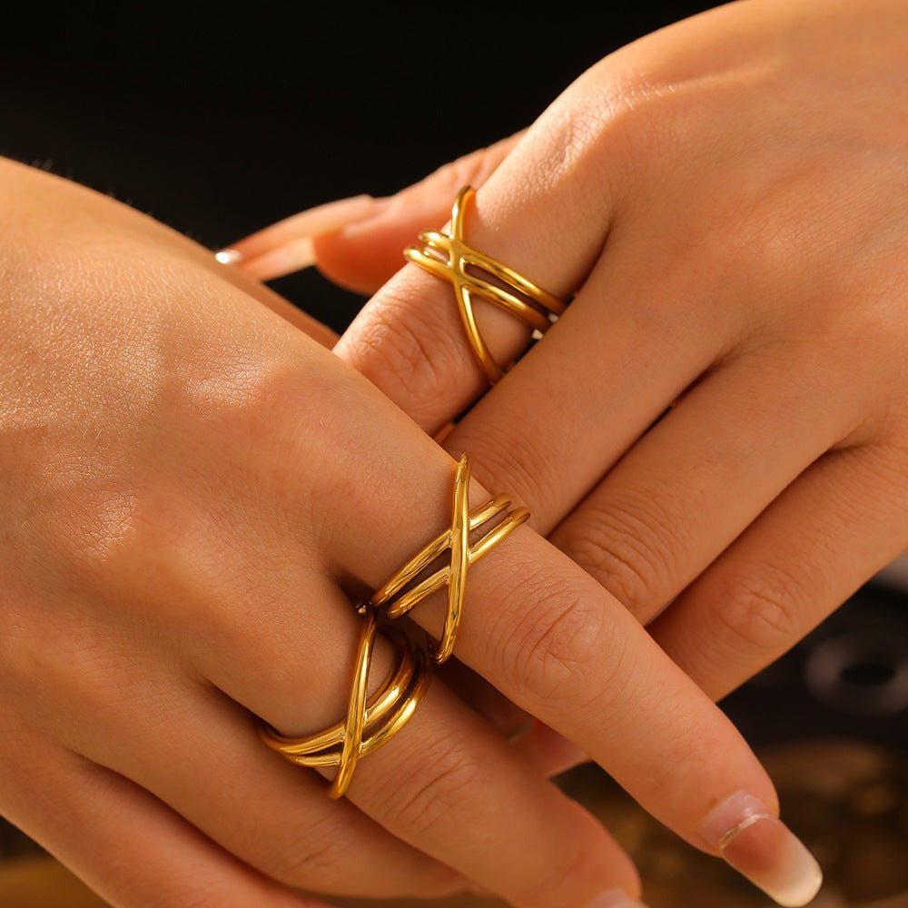 18K Gold - Plated Crisscross Ring - Loulou Boutique