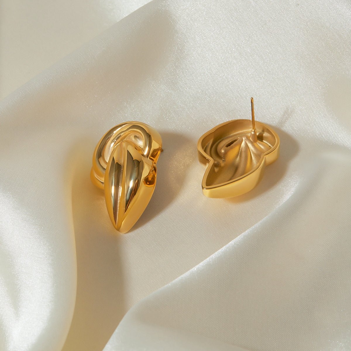 18K Gold - Plated Stud Earrings - Loulou Boutique