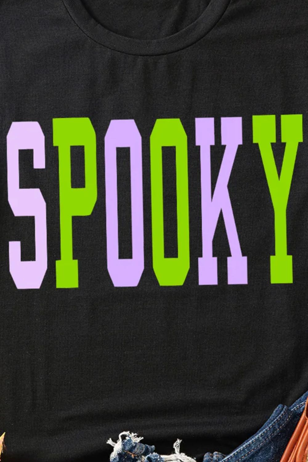 SPOOKY Round Neck Short Sleeve T-Shirt