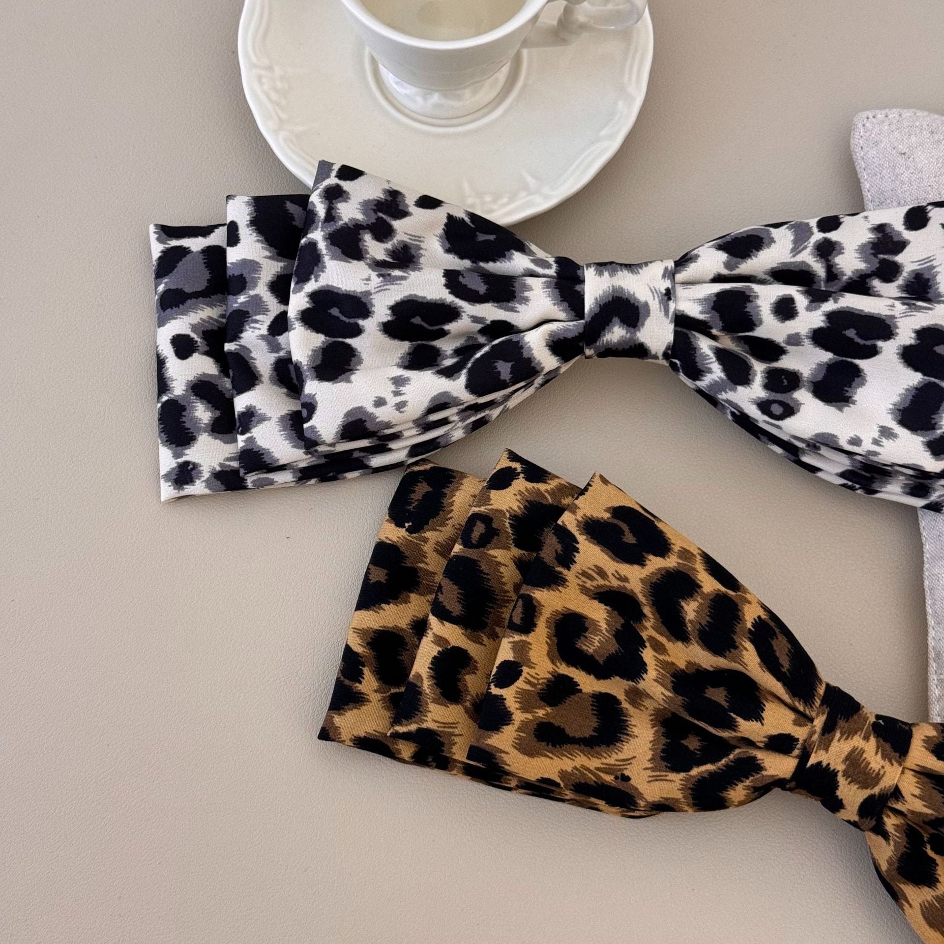 2 Piece Leopard Bow Hair Clip - Loulou Boutique