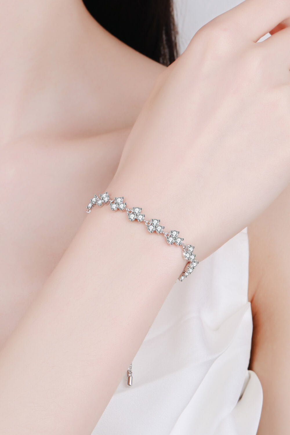 Adjustable Moissanite Bracelet - Loulou Boutique