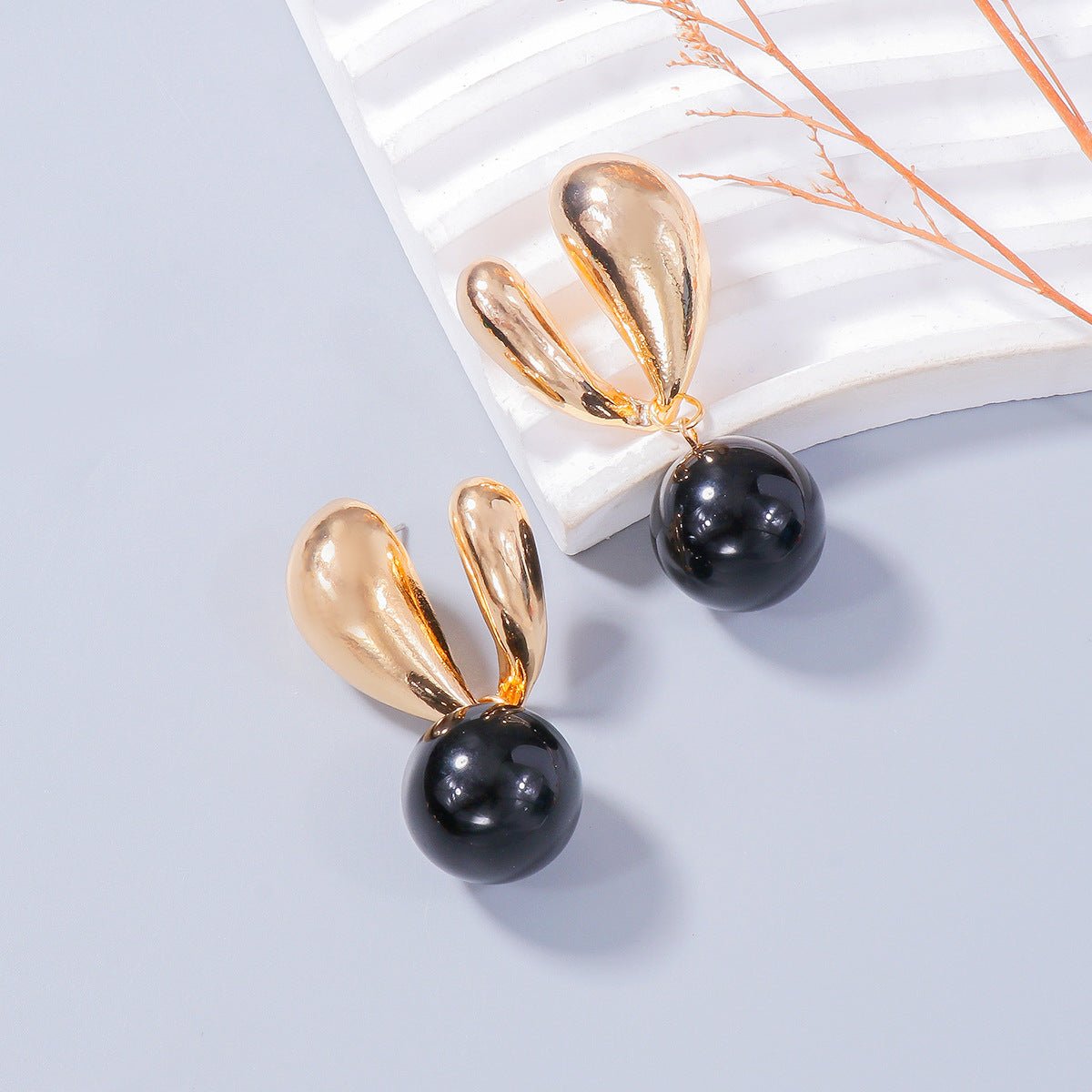 Alloy Drip Oil Bunny Earrings - Loulou Boutique