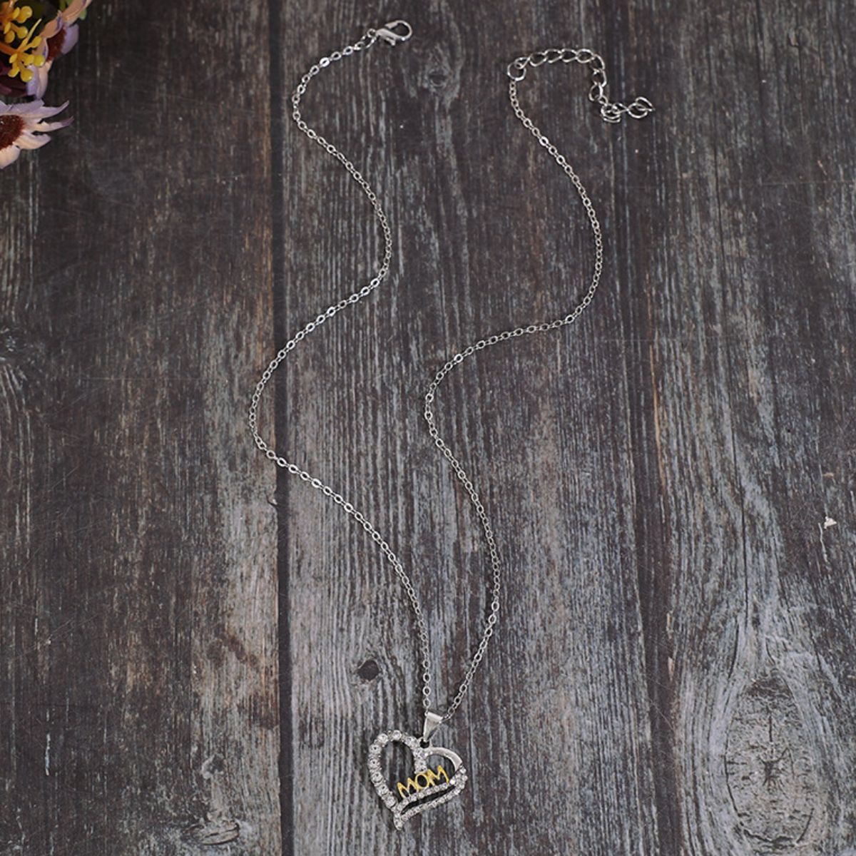 Alloy Inlaid Zircon Heart Pendant Necklace - Loulou Boutique