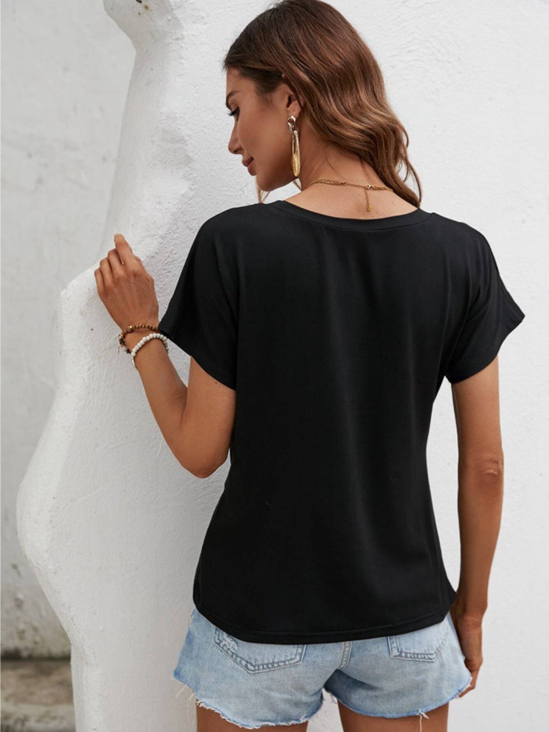 Asymmetric Hem Round Neck T-Shirt - Loulou Boutique