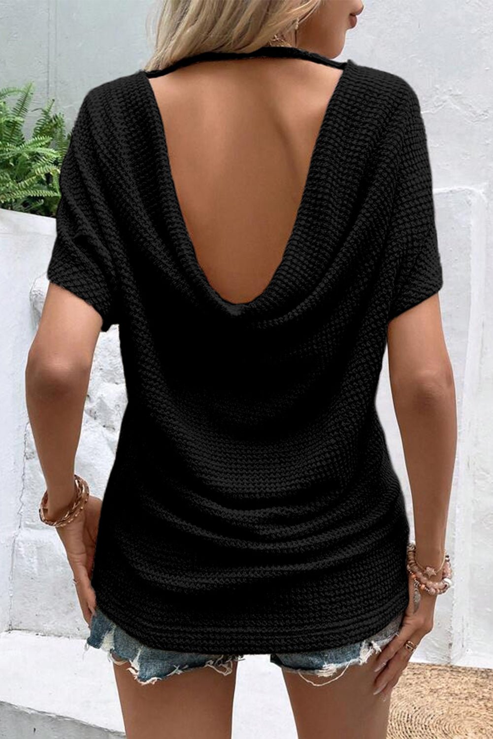Backless Round Neck Short Sleeve T-Shirt - Loulou Boutique