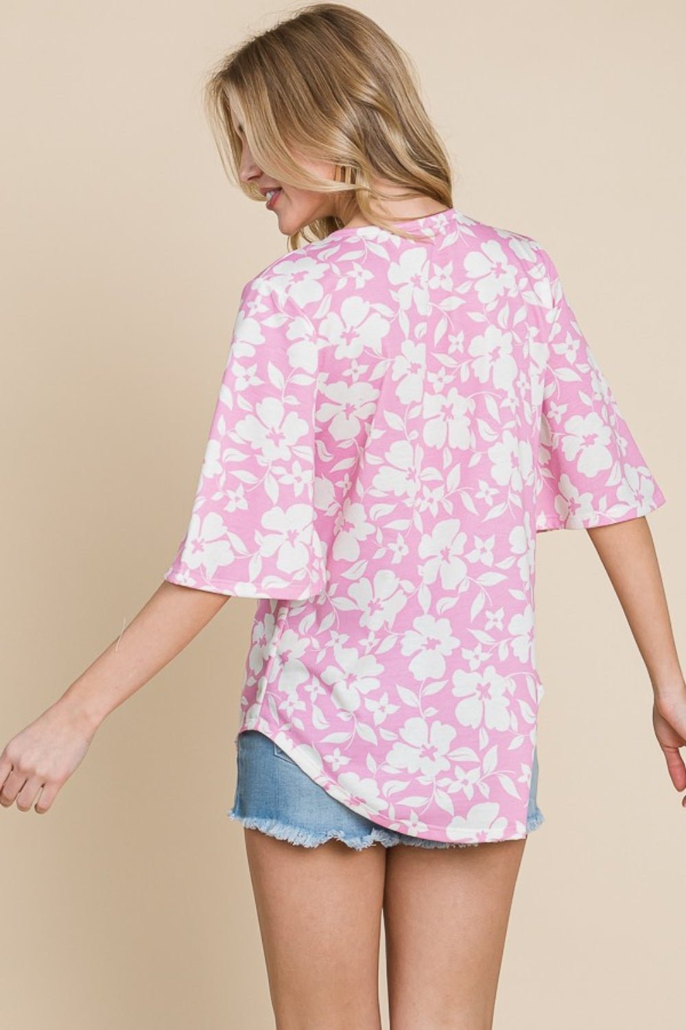 BOMBOM Floral Decorative Button V-Neck Top - Loulou Boutique