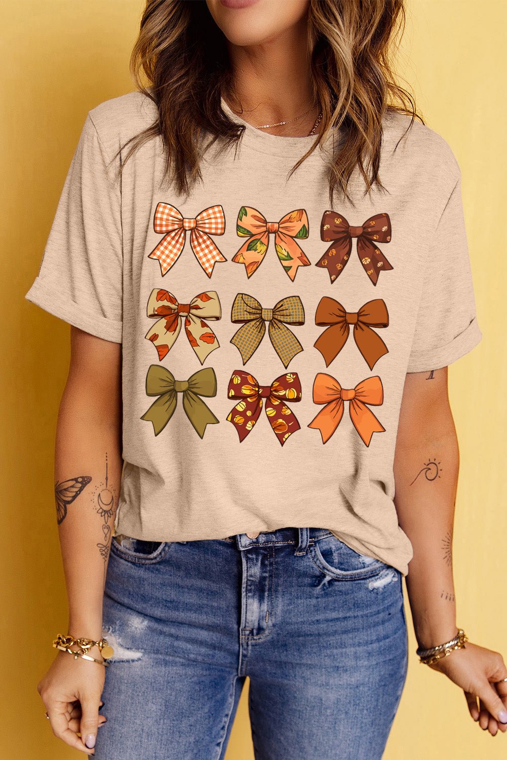 Bow Graphic Round Neck Short Sleeve T-Shirt - Loulou Boutique