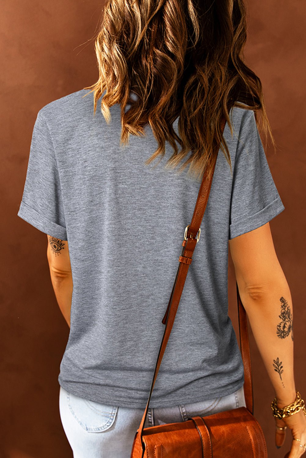 Bow Graphic Round Neck Short Sleeve T-Shirt - Loulou Boutique