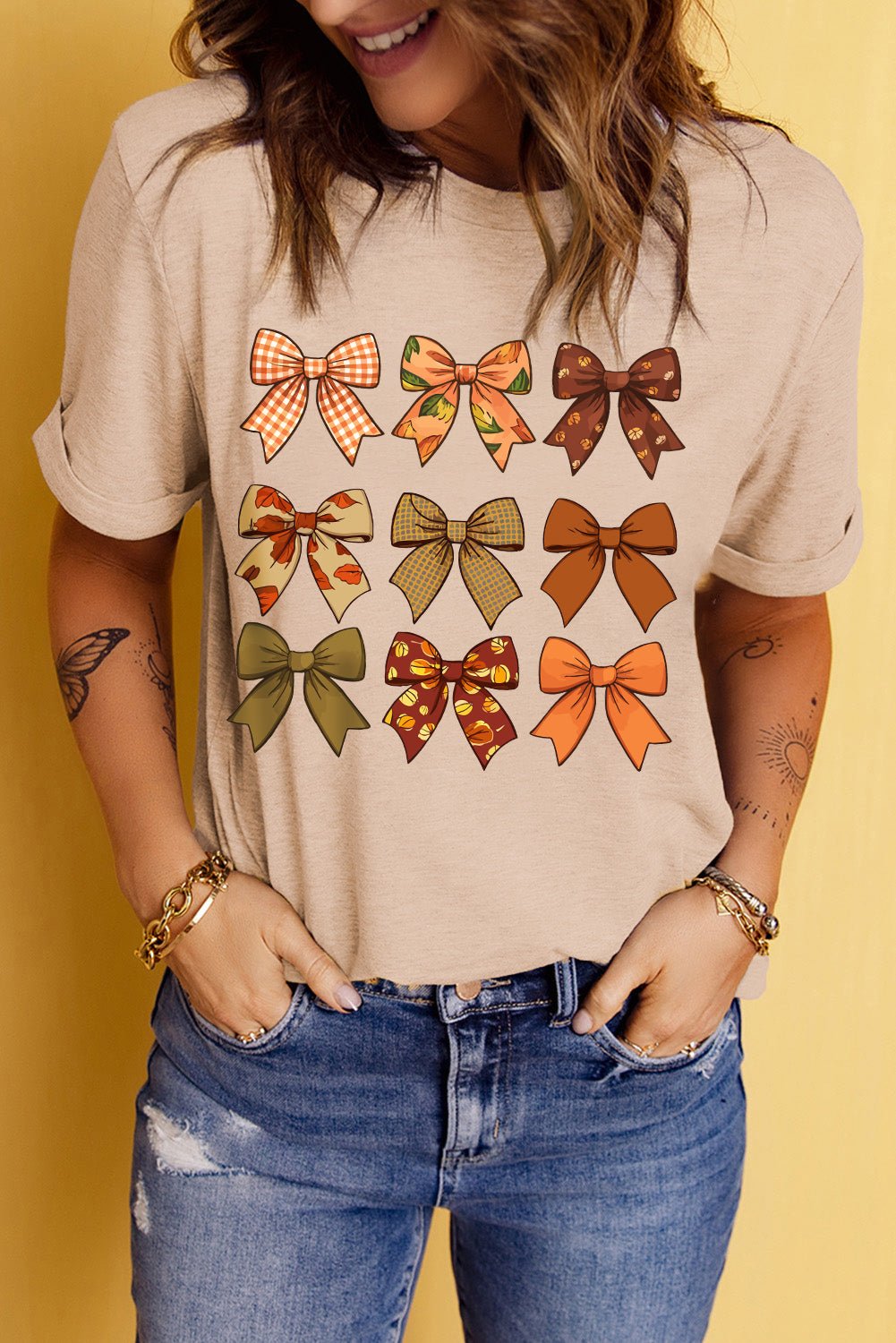 Bow Graphic Round Neck Short Sleeve T-Shirt - Loulou Boutique
