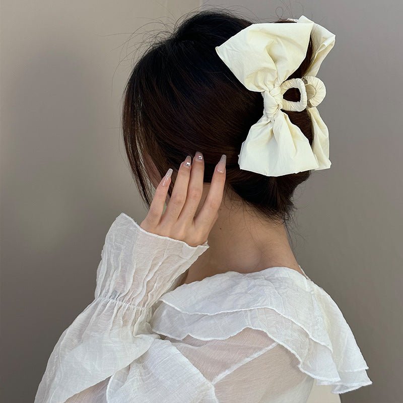 Bow Hair Claw Clip - Loulou Boutique