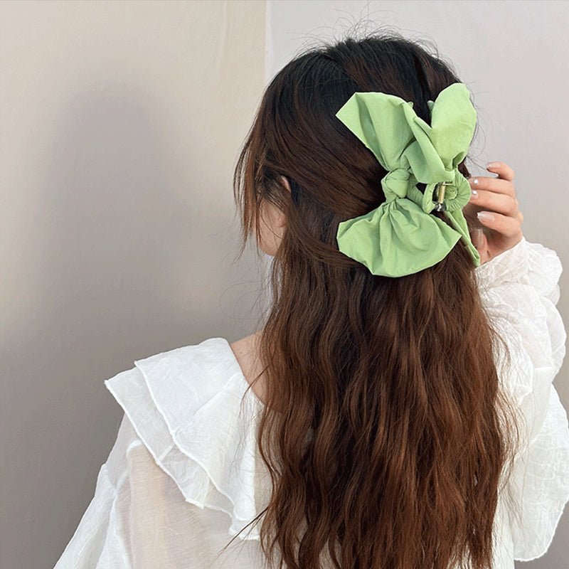 Bow Hair Claw Clip - Loulou Boutique