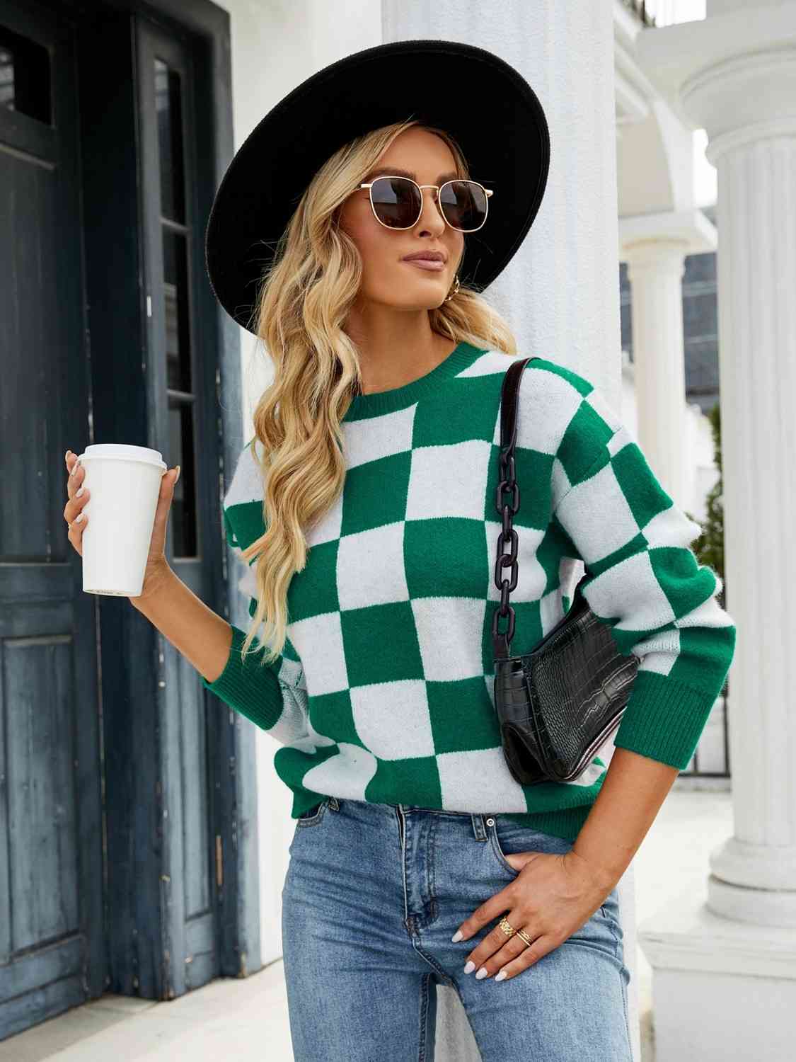 Checkered Round Neck Sweater - Loulou Boutique