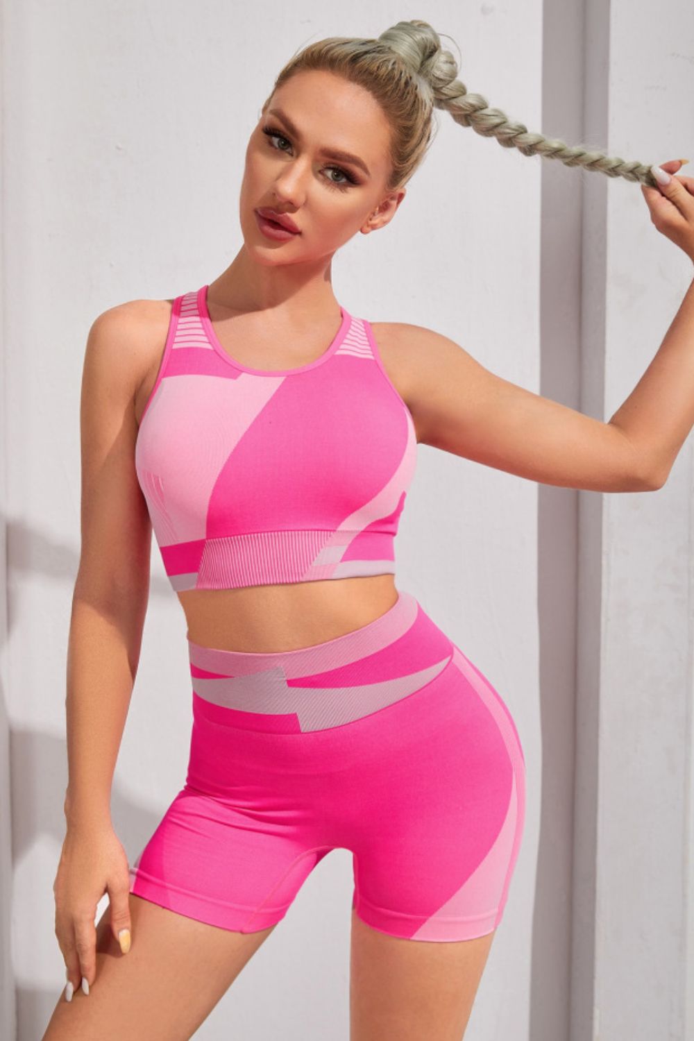 Color Block Sports Bra and Shorts Set - Loulou Boutique