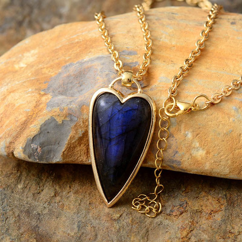 Copper Labradorite Heart Shape Necklace - Loulou Boutique