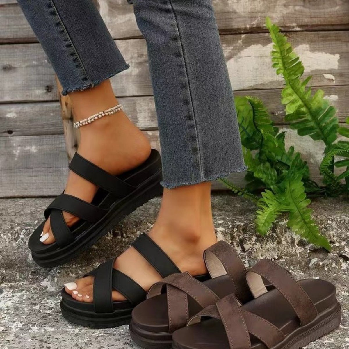 Crisscross PU Leather Flat Sandals - Loulou Boutique